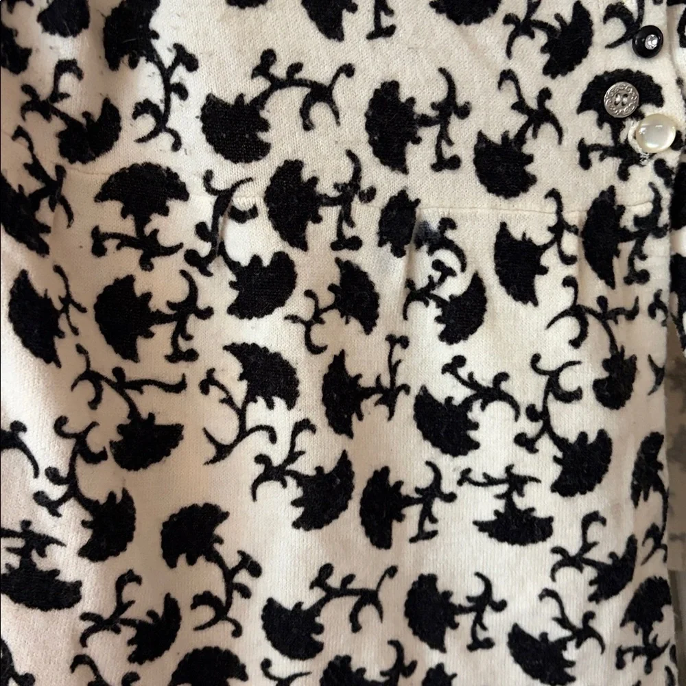 Simply French XL soft peplum cardigan. International item - Unique! - Picture 5 of 5